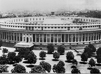 இந்திராதிகாரம் பிறந்த கதை! - 7 :  ஜூன் 17, 1975 - மழைக்காலக் கூட்டத் தொடர் ஒத்திவைப்பா?