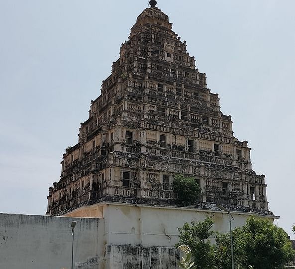 தஞ்சாவூரில் பொலிவிழந்து வரும் அரண்மனை ஆயுத கோபுரம் சீரமைக்கப்படுமா?