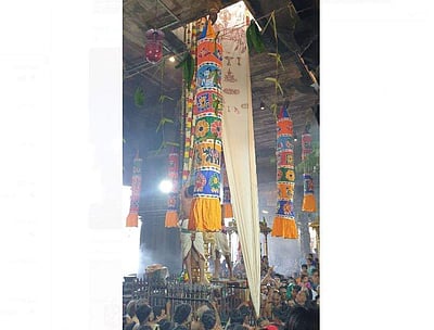 சிதம்பரம் நடராஜர் கோயிலில் ஆனித் திருமஞ்சன உற்சவ விழா கொடியேற்றம்