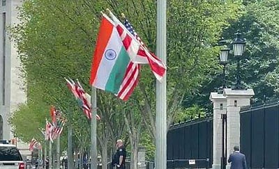 வெள்ளை மாளிகையில் இந்திய தேசியக்கொடி!