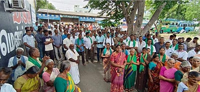 பல்லடம் அருகே தனியார் இரும்பு உருக்காலையை மூட வலியுறுத்தி விவசாயிகள் போராட்டம்