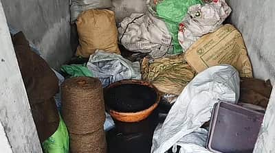 சேலம் அருகே பட்டாசுக் கிடங்கு வெடிவிபத்தில் 2 பேர் கைது; 3 பேர் மீது வழக்குப் பதிவு