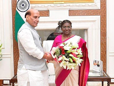 குடியரசுத்தலைவருடன் ராஜ்நாத் சிங், ஜெ.பி. நட்டா சந்திப்பு!