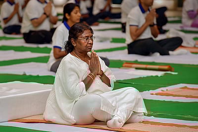அன்றாட வாழ்வில் யோகாவை ஏற்றுக்கொள்ளுங்கள்: குடியரசுத் தலைவர் முர்மு