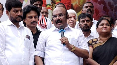 செந்தில் பாலாஜி வாயை திறந்தால் திமுகவில் முக்கால்வாசி பேர் மாட்டுவார்கள்: ஜெயக்குமார்