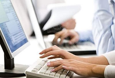 ரூ.81 ஆயிரம் சம்பளத்தில் சுங்கவரித் துறையில் வேலை வேண்டுமா? 