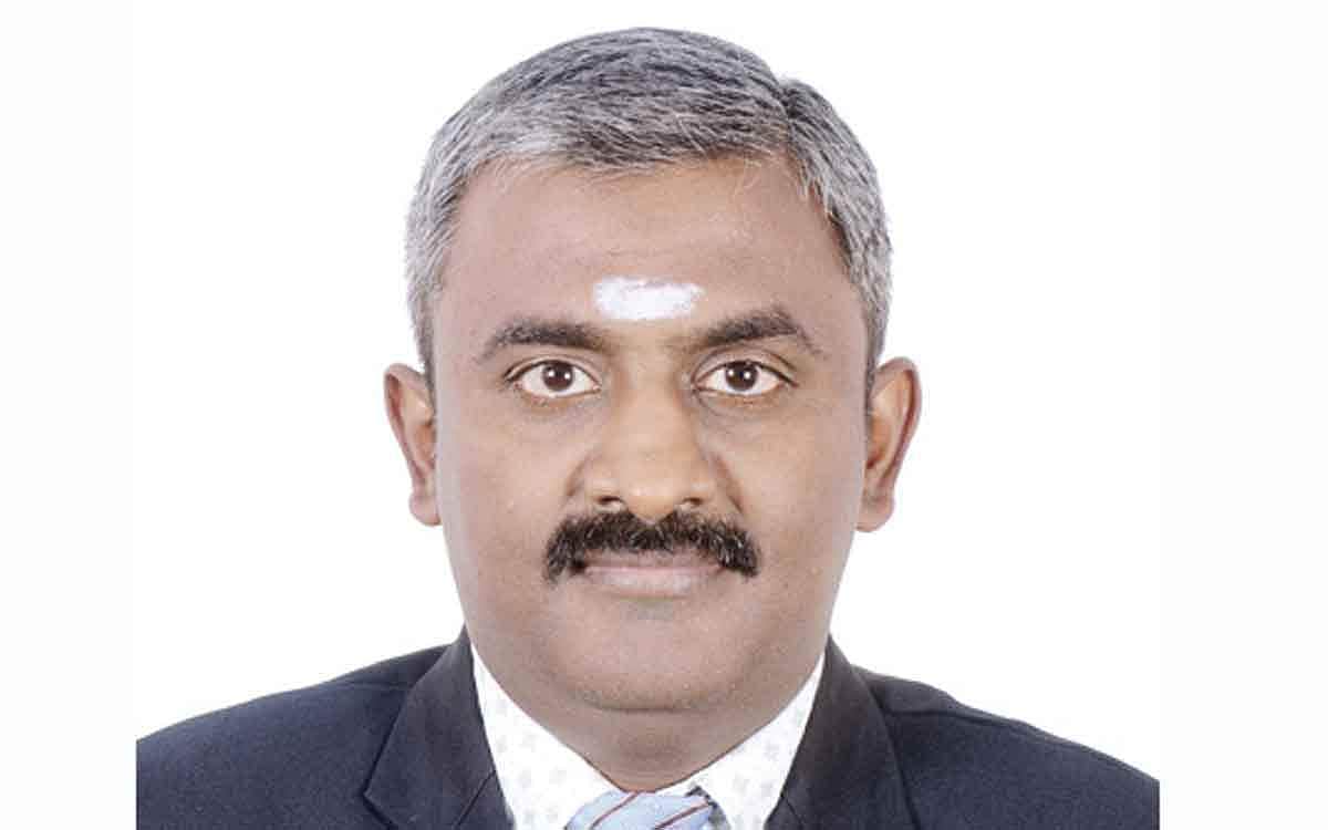 மனதில் உறுதி வேண்டும்...!