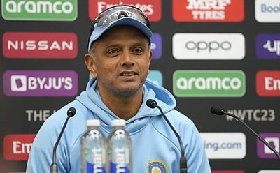 எங்களுக்கு எந்த அழுத்தமும் இல்லை: 10 வருடமாக ஐசிசி கோப்பை வெல்லாதது குறித்து டிராவிட் கருத்து! 