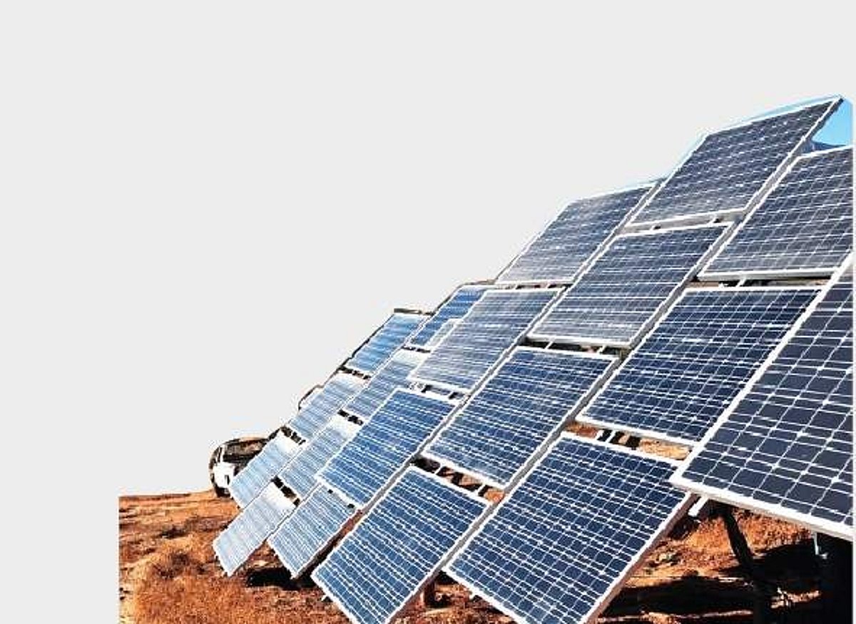 சூரிய ஆற்றல் மூலம் 50 சதவீத மின் உற்பத்தி:2030-க்குள் சாத்தியமா?