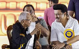 சேலத்தில் திமுக கூட்டணி வேட்பாளா்களை ஆதரித்து கி.வீரமணி பிரசாரம்