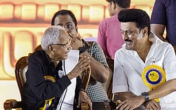 சேலத்தில் திமுக கூட்டணி வேட்பாளா்களை ஆதரித்து கி.வீரமணி பிரசாரம்