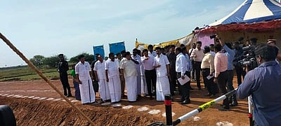 தஞ்சாவூா் முதலைமுத்துவாரி ஆற்றில் முதல்வா் மு.க.ஸ்டாலின் ஆய்வு!