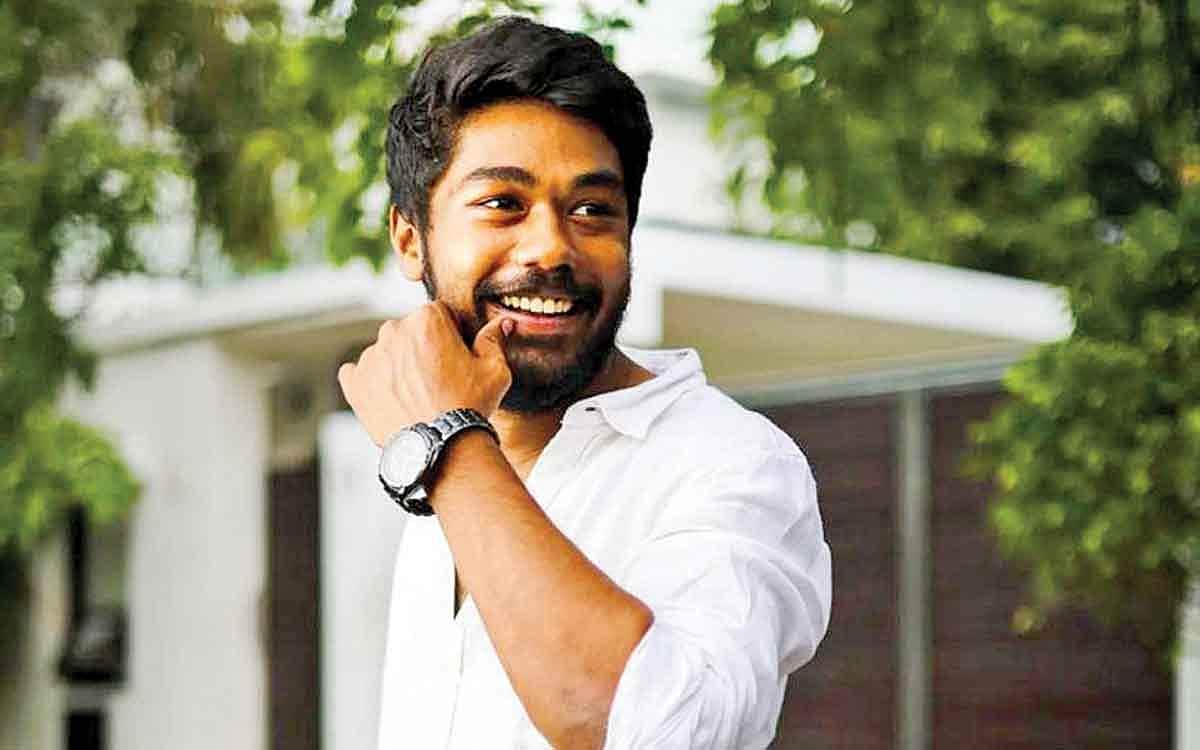 வில்லன் ஆன குழந்தை நட்சத்திரம்