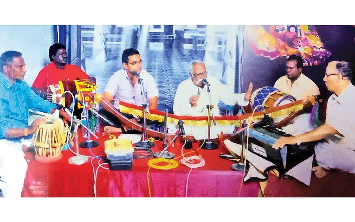 92 வயதில் வில்லிசை!