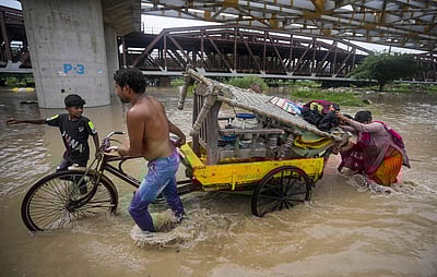 தில்லியில் கனமழை - புகைப்படங்கள்