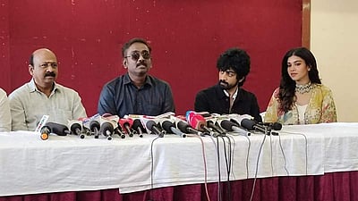 மறுக்கப்பட்ட நீதியின் குரலை‌ அநீதி படம் பேசும்: வசந்தபாலன்