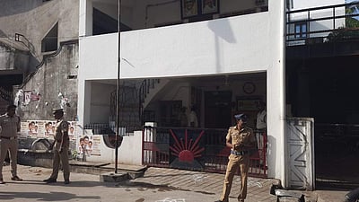 அமைச்சர் பொன்முடி வீட்டில் தடயவியல் நிபுணர்கள் ஆய்வு!