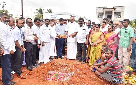 ராதாபுரம் உள்பட 6 ஒன்றியங்களில் ரூ.605.75 கோடியில் கூட்டுக் குடிநீா் திட்டப்பணிகள்: பேரவைத் தலைவா் தொடங்கிவைத்தாா்