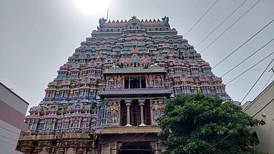 ஸ்ரீரங்கம் கோயில் கிழக்கு நுழைவு வாசல் கோபுரத்தில் விரிசல்!