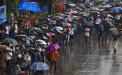 கனமழை: ஆந்திரம், தெலங்கானாவுக்கு சிவப்பு எச்சரிக்கை!!