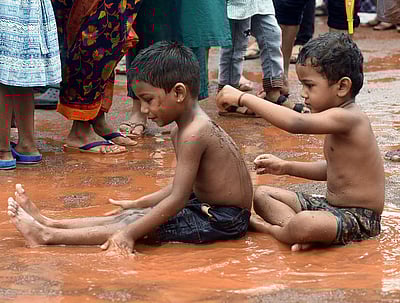 கோவாவில் மண் திருவிழா - புகைப்படங்கள்