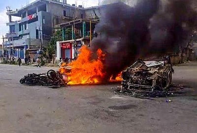 மணிப்பூரில் பகுதியளவு இணைய சேவைக்கு அனுமதி!