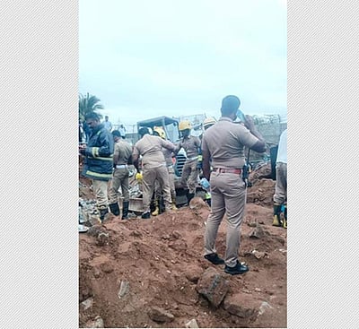 கோவை: கல்லூரி சுற்றுச்சுவர் விழுந்து 4 பேர் பலி!