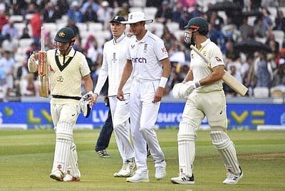 ஆஷஸ் தொடர்: முதல் வெற்றியைப் பதிவு செய்தது இங்கிலாந்து!