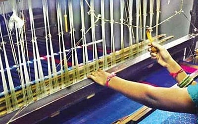 கைத்தறி நெசவாளர்களுக்கு அமைச்சர் கோரிக்கை!