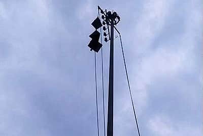 தூத்துக்குடி துறைமுகத்தில் முதலாம் எண் புயல் எச்சரிக்கை கூண்டு ஏற்றம்