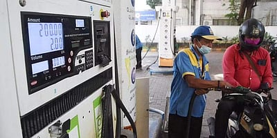 இந்தியாவில் முதல்முறை.. புழலில் பெண் கைதிகளின் பெட்ரோல் பங்க் திறப்பு!