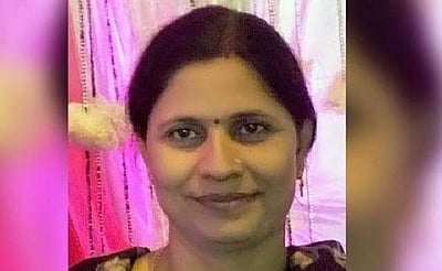 50 வயது பெண்ணுக்கு ஏன் பறக்கும் முத்தம் கொடுக்கப் போகிறார்? காங்கிரஸ் எம்எல்ஏ சர்ச்சைப் பேச்சு!