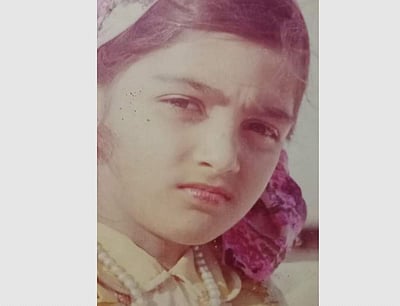 இந்த தமிழ் நடிகையை அடையாளம் கண்டுபிடிக்க முடிகிறதா?