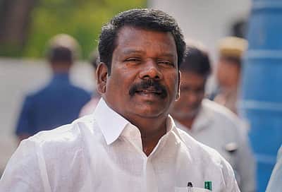செம்பரம்பாக்கம் ஏரி திறப்பு: அதிகாரிகளை கடிந்துகொண்ட செல்வப் பெருந்தகை