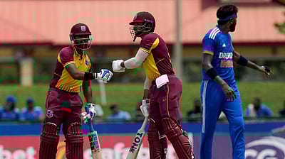 17 ஆண்டுகளுக்கு பிறகு மே.தீவுகளிடம் வீழ்ந்த இந்தியா!