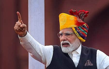 கைவினைஞா்களுக்கு ரூ.15 ஆயிரம் கோடியில் விஸ்வகா்மா யோஜனா திட்டம்