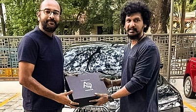 ரூ.1.70 கோடியில் சொகுசு கார் வாங்கிய லோகேஷ் கனகராஜ்!