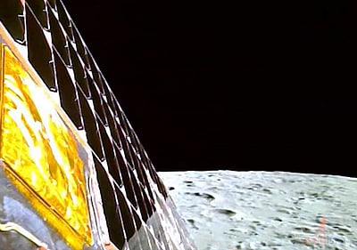 சந்திரயான் 3: நிலவின் புதிய படம் வெளியீடு!