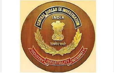 அரசு ஊழியா்கள் மீது வழக்குத் தொடுக்க சிபிஐ சமா்ப்பித்த 525 கோரிக்கைகள் நிலுவை