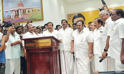 வாழப்பாடியில் மு.க. ஸ்டாலின் அறிவாலயம்: அமைச்சர் கே.என். நேரு திறந்து வைத்தார்