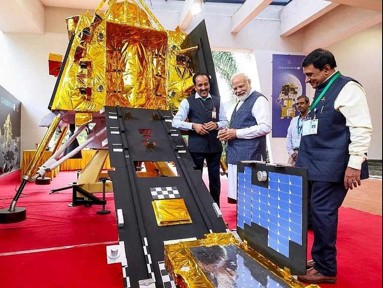 ஆதித்யா-எல்1 செப்டம்பர் 2ஆம் தேதி செலுத்தப்படும்: இஸ்ரோ தலைவா் சோமநாத்