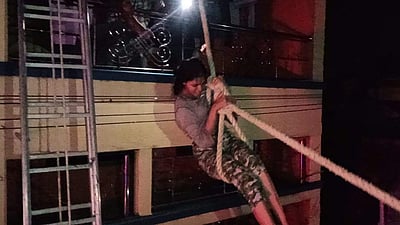 ராசிபுரத்தில் வீட்டில் இருந்த நாட்டு வெடி வெடித்து விபத்து: 3 பேர் காயம்