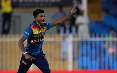 இலங்கை அணியில் மேலும் ஒரு வீரருக்கு காயம்; ஆசியக் கோப்பையில் இருந்து விலகல்!