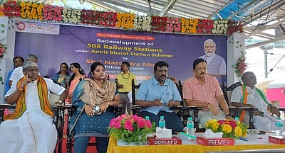 விழுப்புரம் ரயில் நிலையத்தில் மறுசீரமைப்புப் பணிகள் தொடக்கம்