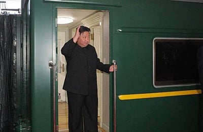 உண்மையிலேயே அது ஒரு சிறப்பு ரயில்தான்! வட கொரிய அதிபரின் ரயிலைப் பற்றி எக்ஸ்ளூசிவ்!