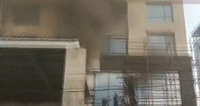 சென்னை வேளச்சேரியில் பயங்கர தீ விபத்து!