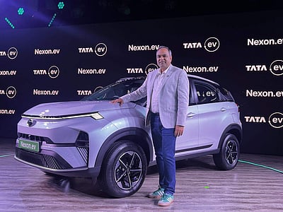 புதிய நெக்ஸான் எலக்ட்ரிக் கார் அறிமுகம் - புகைப்படங்கள்