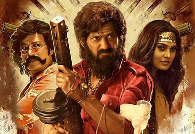 டைம் மெஷின்.. சில்க்.. விஷாலைக் காப்பாற்றியதா மார்க் ஆண்டனி - திரை விமர்சனம்