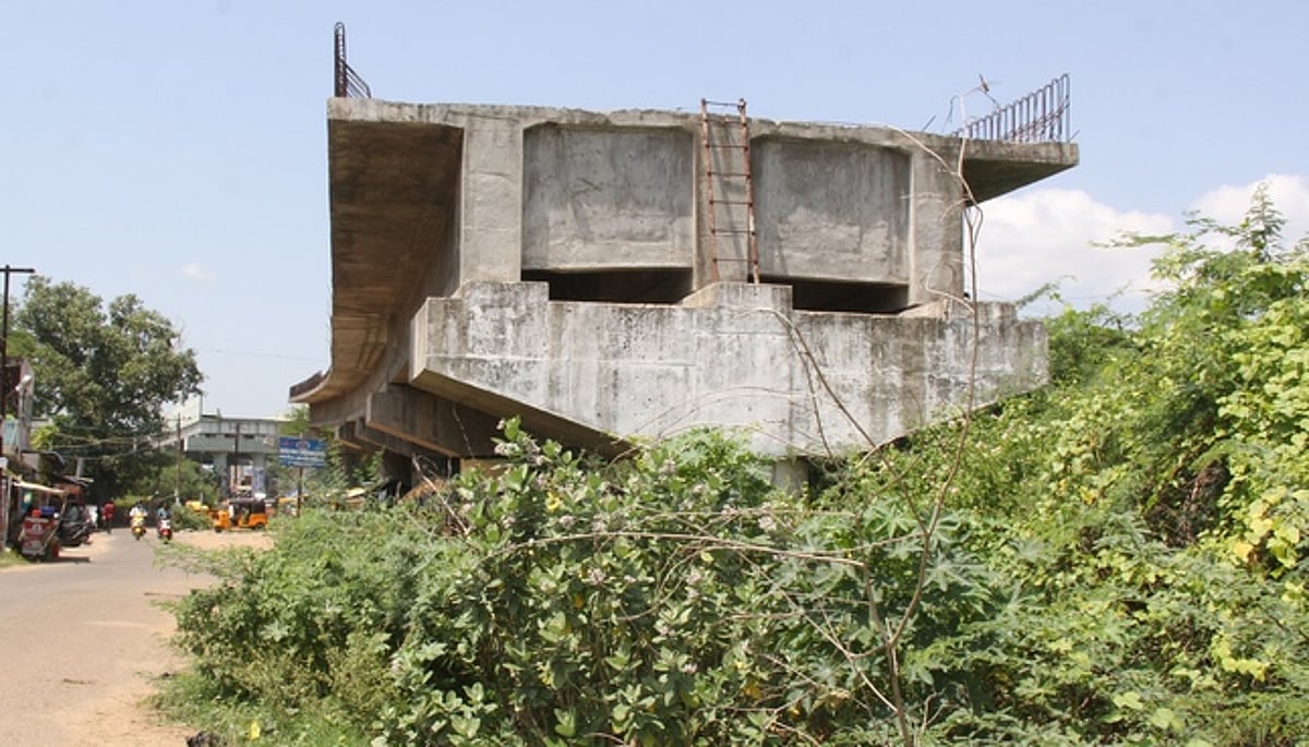 கிடப்பில் வேப்பம்பட்டு, செவ்வாப்பேட்டை ரயில்வே மேம்பாலப் பணிகள்!