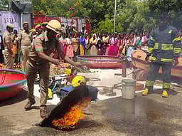சங்கரன்கோவிலில் தீ தடுப்பு பயிற்சி
